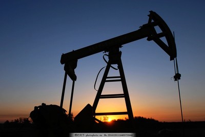 能源動脈 石油油田與天然氣管道儲運的視覺與科技交響